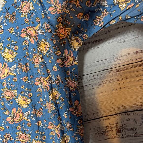 Agnes & Dora Floral Short Sleeve Blouse Soft XL - Picture 3 of 3